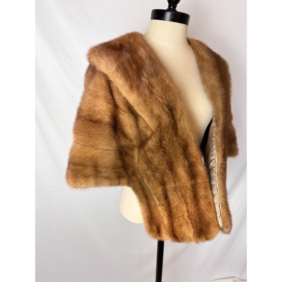 Vintage 1960's Jordan Marsh of Florida Real Mink Fur Shawl Pockets Silk Lining - Picture 6 of 16